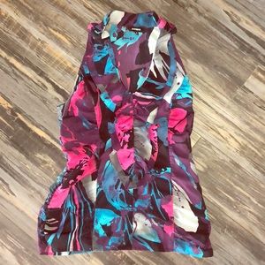 Express colorful top with side zip.  Sz S